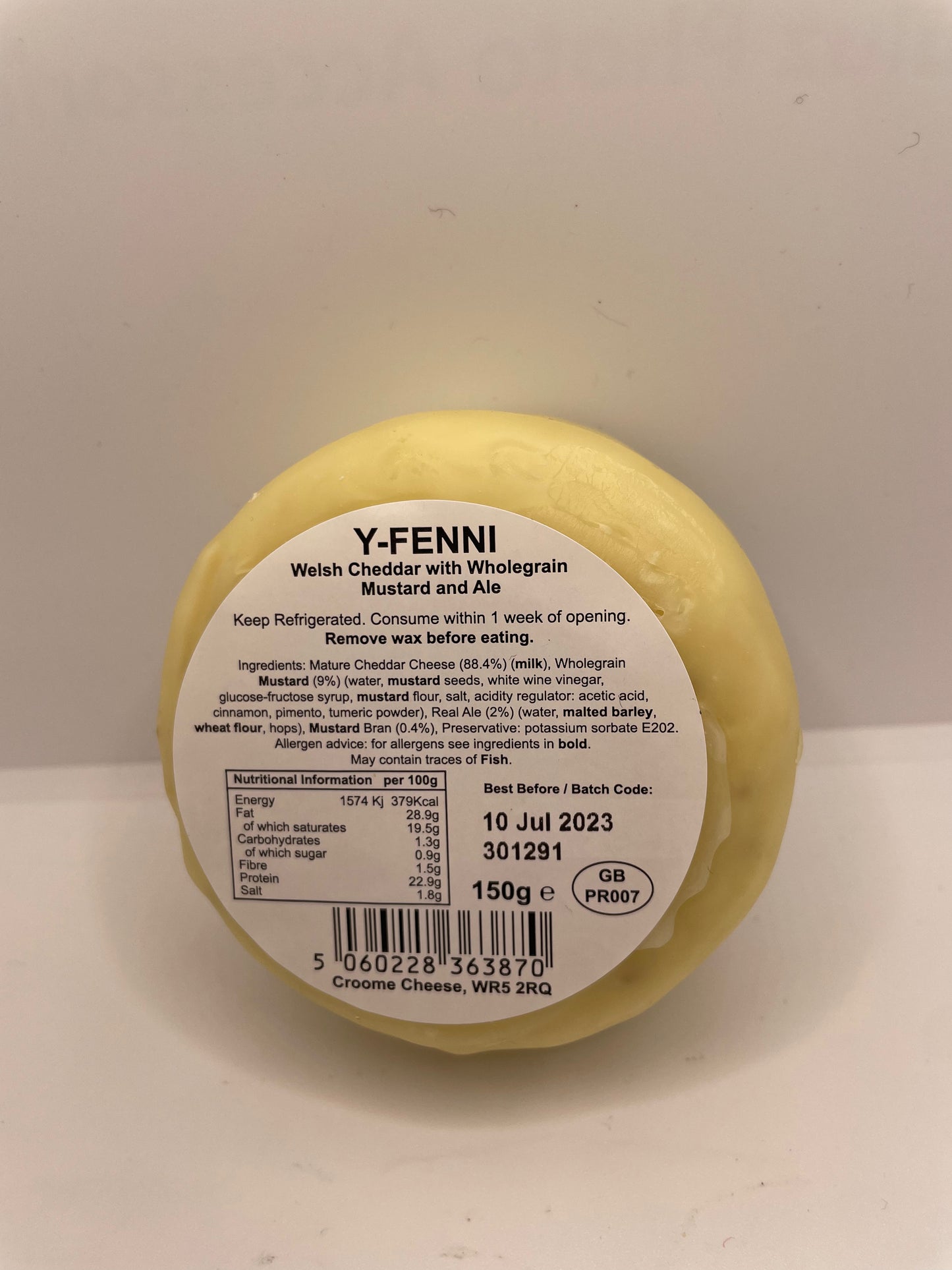 Y-Fenni - Mustard and Ale Cheddar