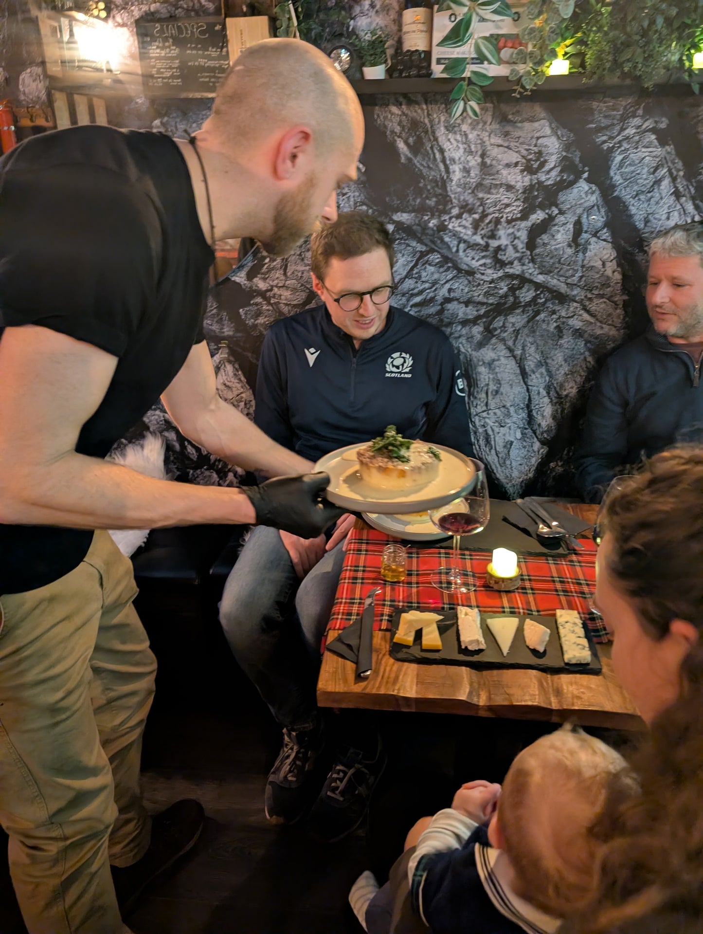 Burns Night at the Cave 🏴󠁧󠁢󠁳󠁣󠁴󠁿💙