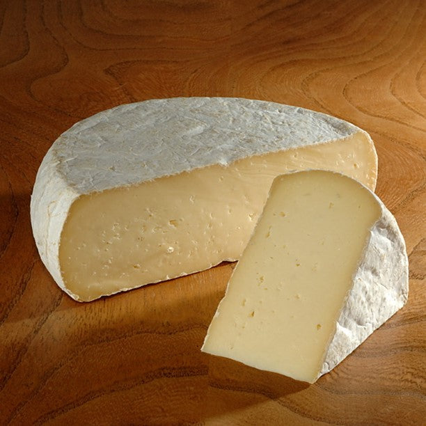Savour- A lovely hard cows cheese with goats milk mixed in